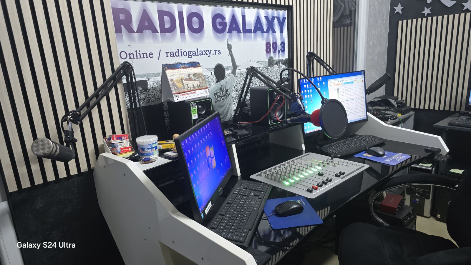 img ca7cbf29c23afe6487819cd3835aa5e1 v